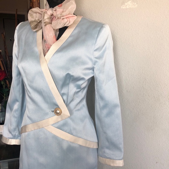 Bob Mackie couture stunning satin baby blue set - Picture 5 of 16